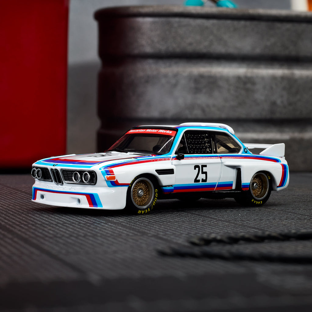 Hot Wheels Elite 64 1975 BMW 3.0 CSL | Mattel Creations UK