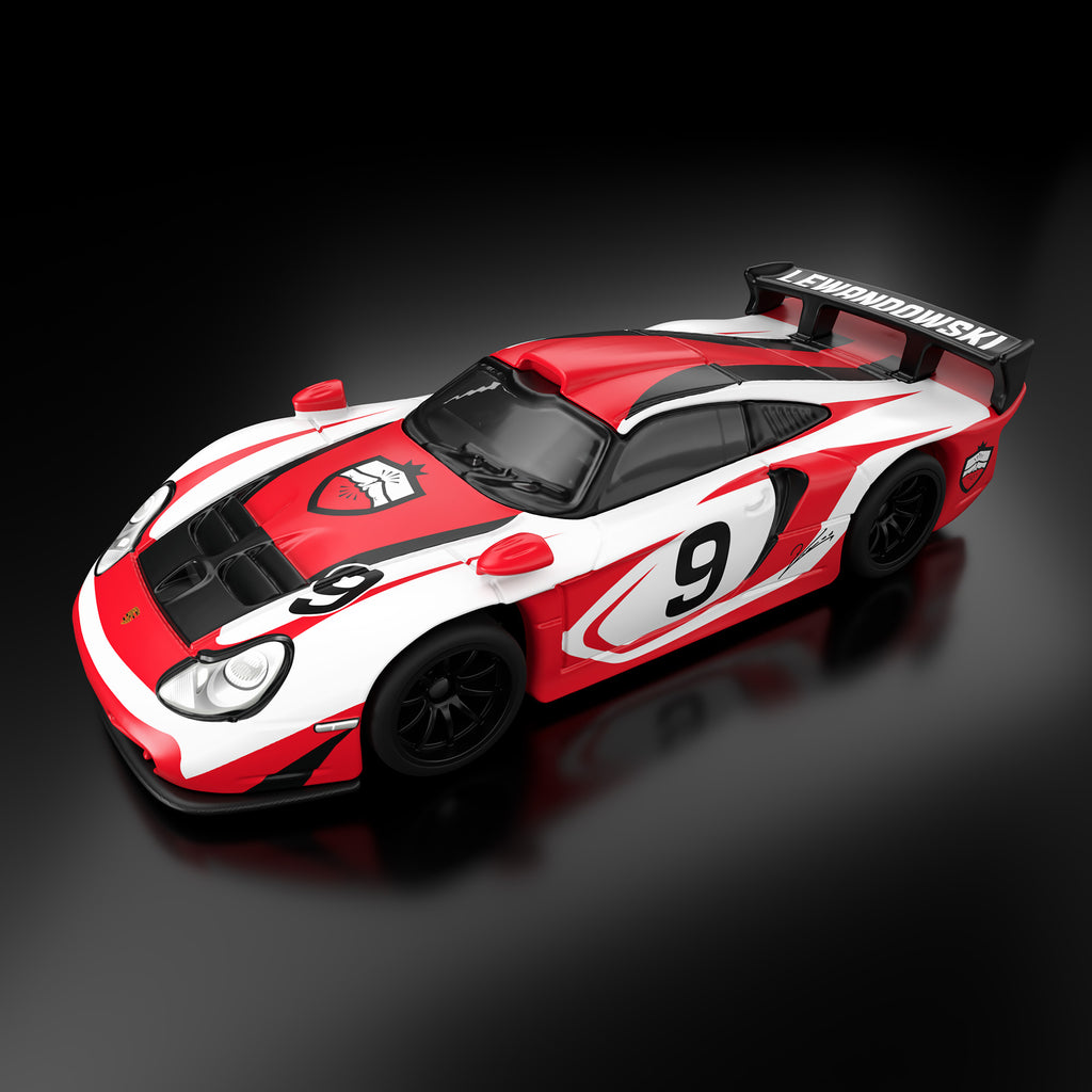 Hot Wheels x Robert Lewandowski x 1997 Porsche 911 GT1 | Mattel