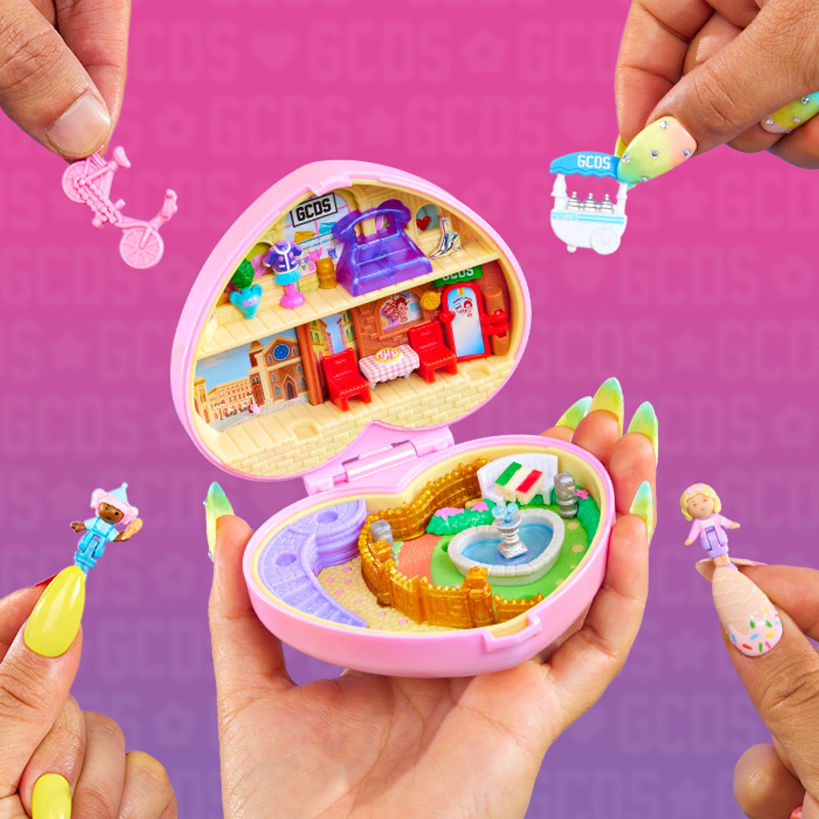 Polly Pocket x GCDS Compact
