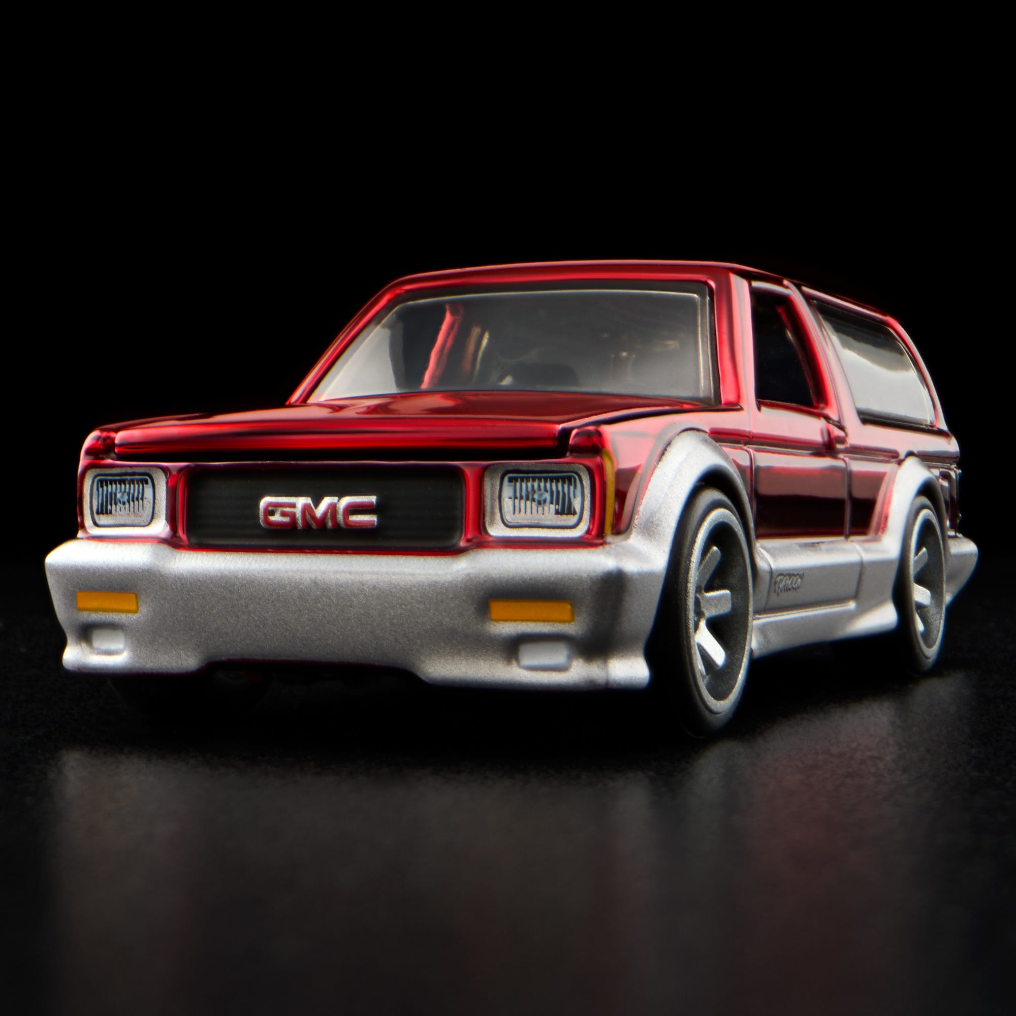 Hot Wheels RLC Exclusive 1992 GMC Typhoon | Mattel Creations UK