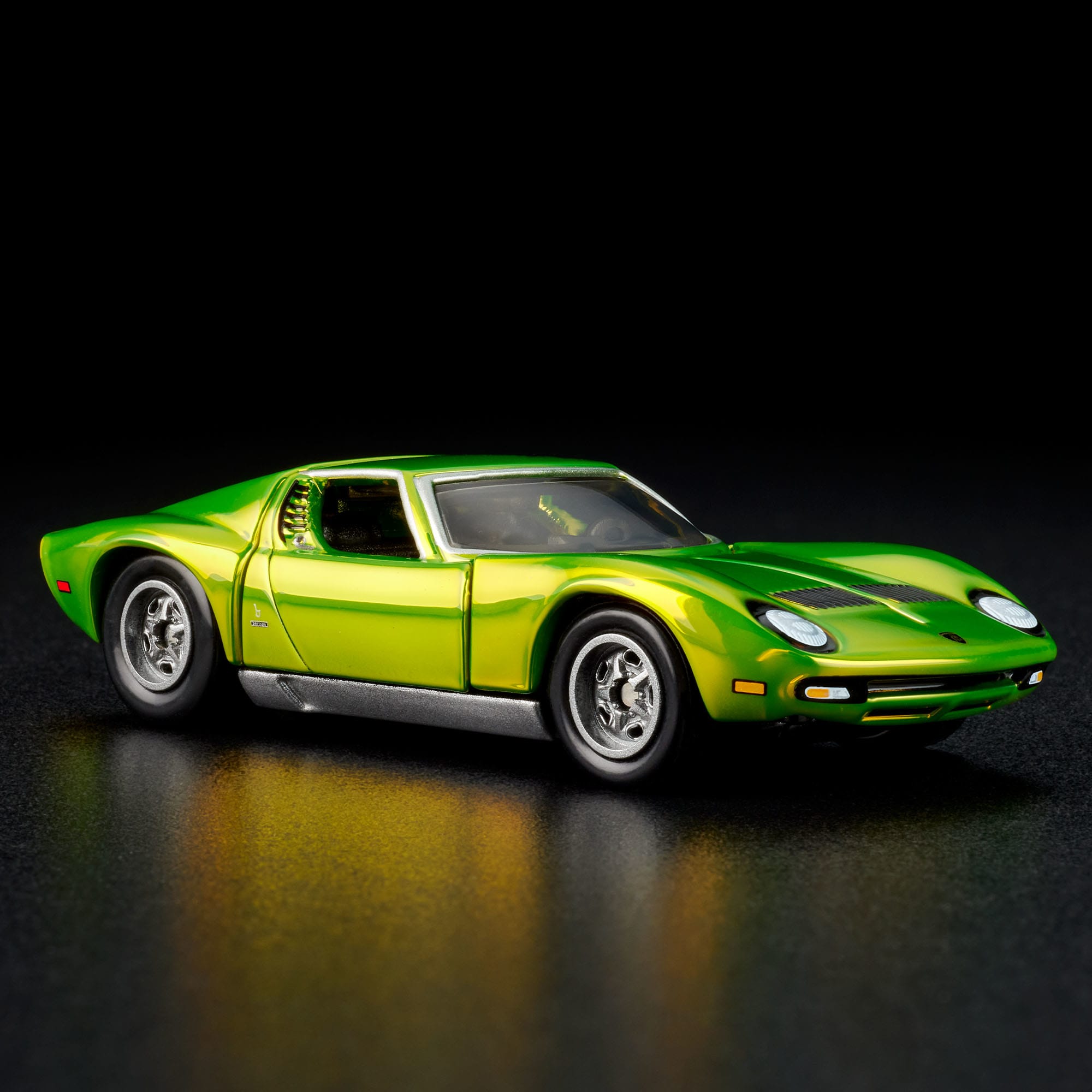 RLC Exclusive '71 Lamborghini Miura P400 SV